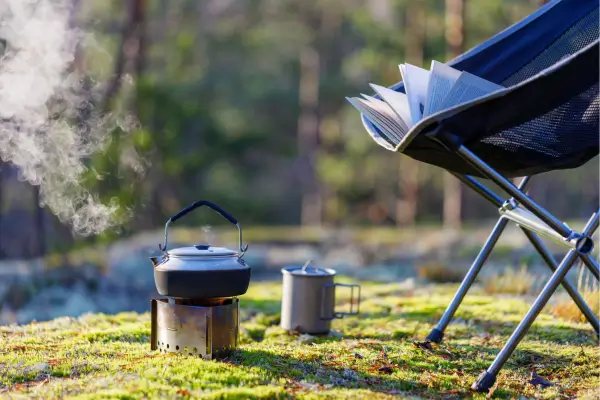 Dicas para acampar com pouco dinheiro sem perder o conforto